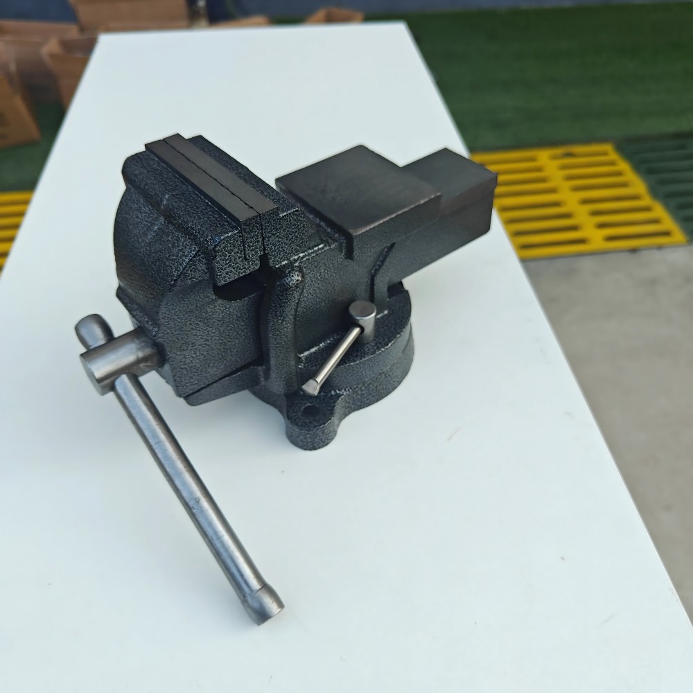 360° Cast Steel Bench Vise