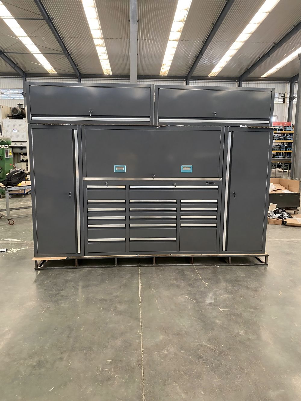 New Design Garage Cabinets