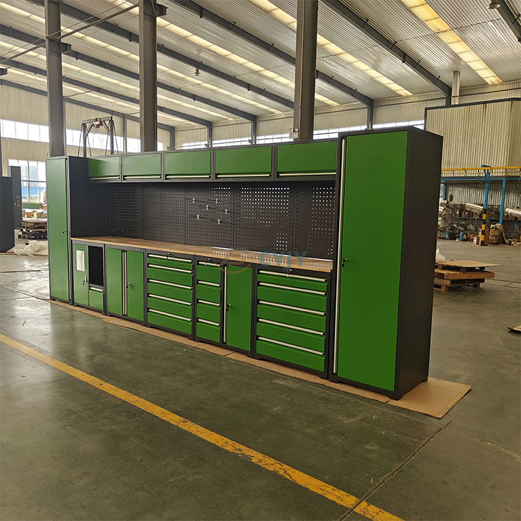 Auto Garage Cabinet