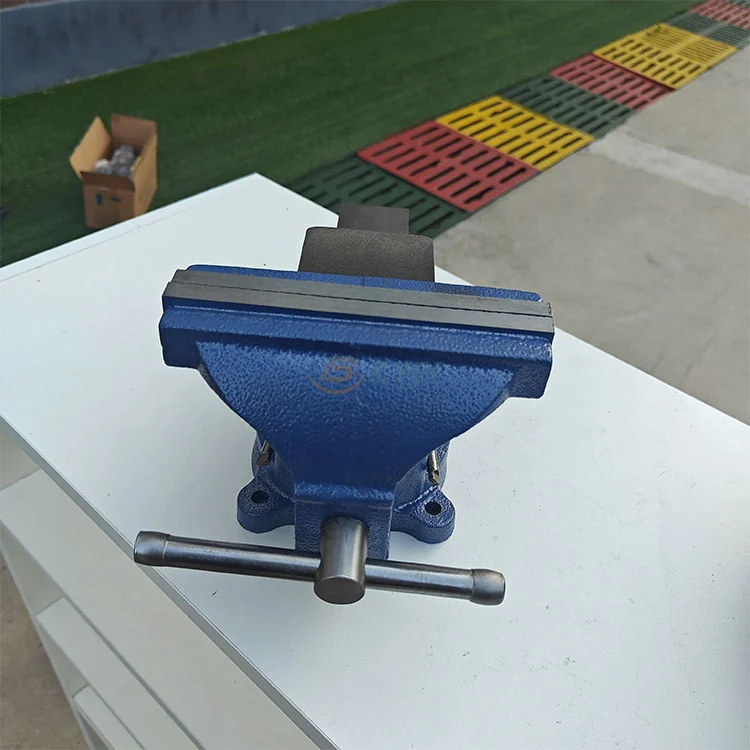 Sturdy Bench Vise