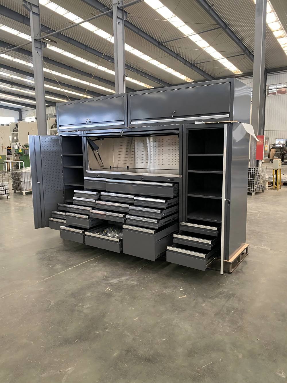 New Design Garage Cabinets