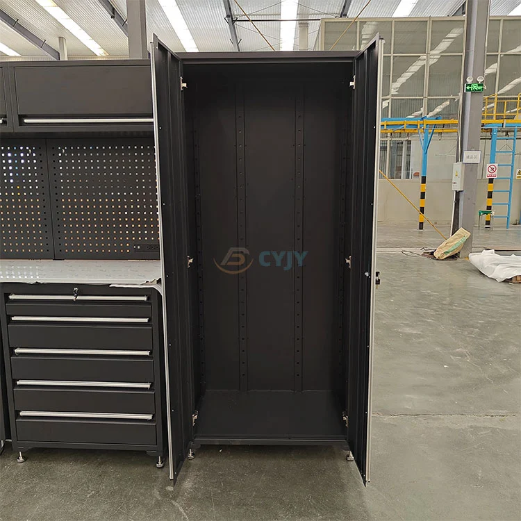 Custom Garage Cabinets